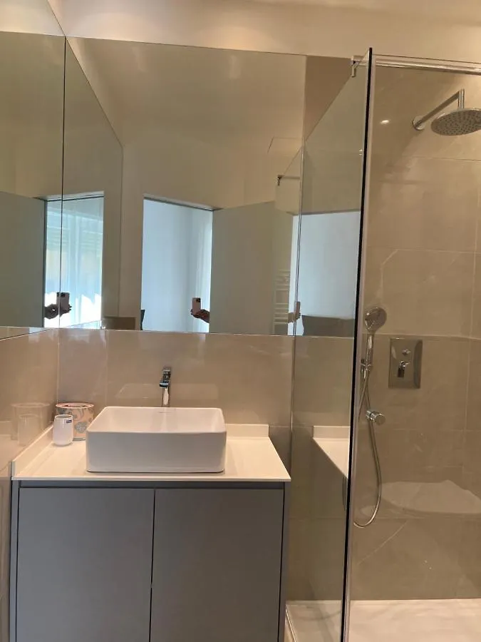 Milano: Bellissimo Appartamento In Pieno Centro Italy