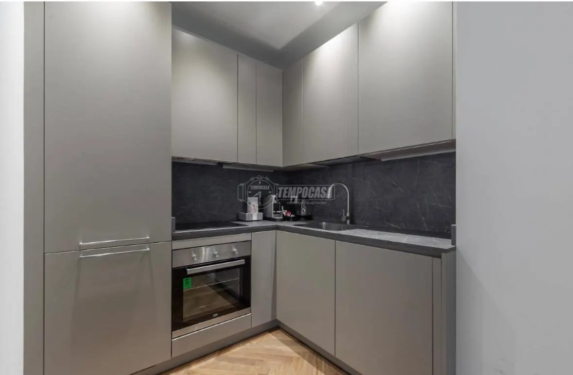 Milano: Bellissimo Appartamento In Pieno Centro 0*, Milan